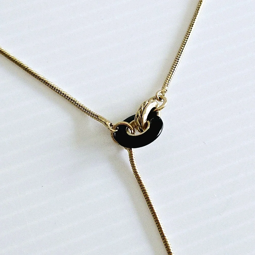 Liz Claiborne Necklace Goldtone Y Drop Chain Black Teardrop Pendant Modern Sleek